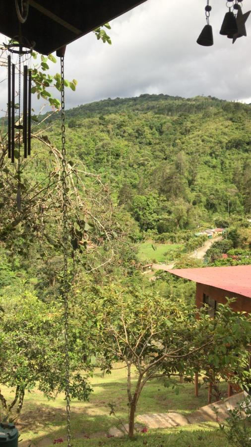 Navarro Mountain Cartago Exterior photo